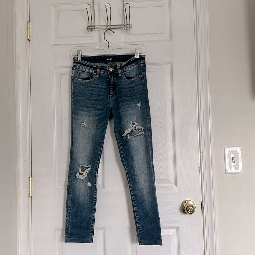 High Rise Distressed Skinny Denim (26)